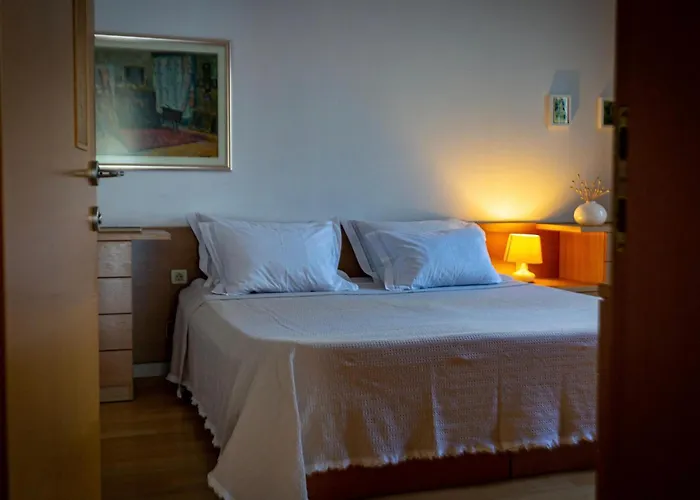 Design&art Seafront Bobovisca