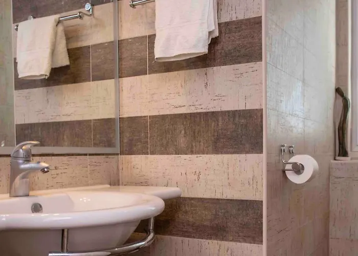 Design&art Seafront Bobovisca