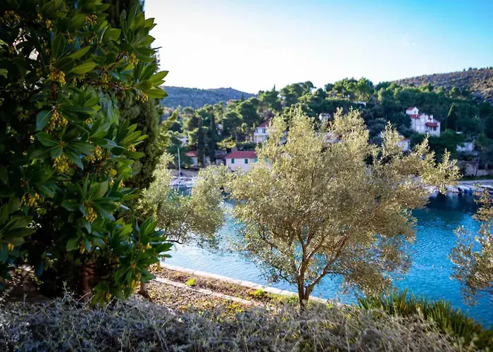 Villa Design&art Seafront Bobovisca