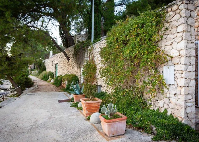 Design&art Seafront * Bobovisca