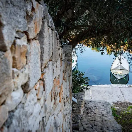 Villa Design&art Seafront Bobovisca