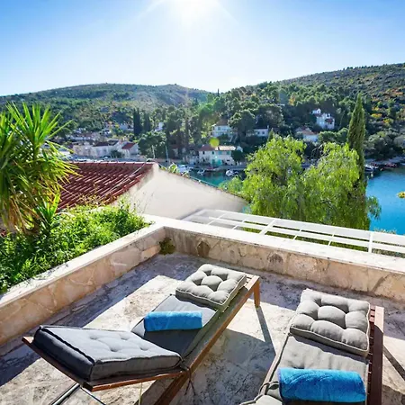 Βίλα Design&art Seafront Bobovisca